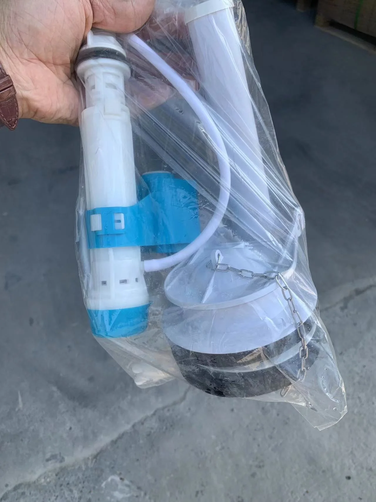 Fill valve & Flush Valve for Simple Project Modern 2 in 1 Toilet - Image 2